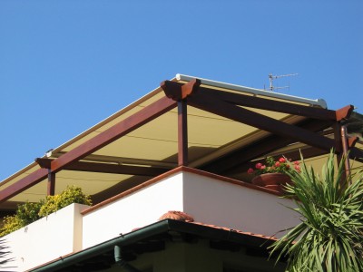 VERANDE in legno e tessuto